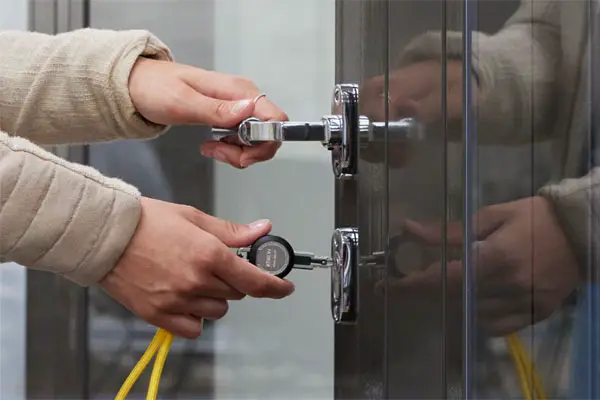 ASSA ABLOY eCLIQ