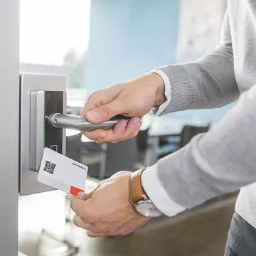 dormakaba elektronische Zutrittssysteme